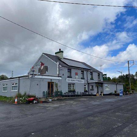 Prince Of Wales Inn Rhymney 외부 사진